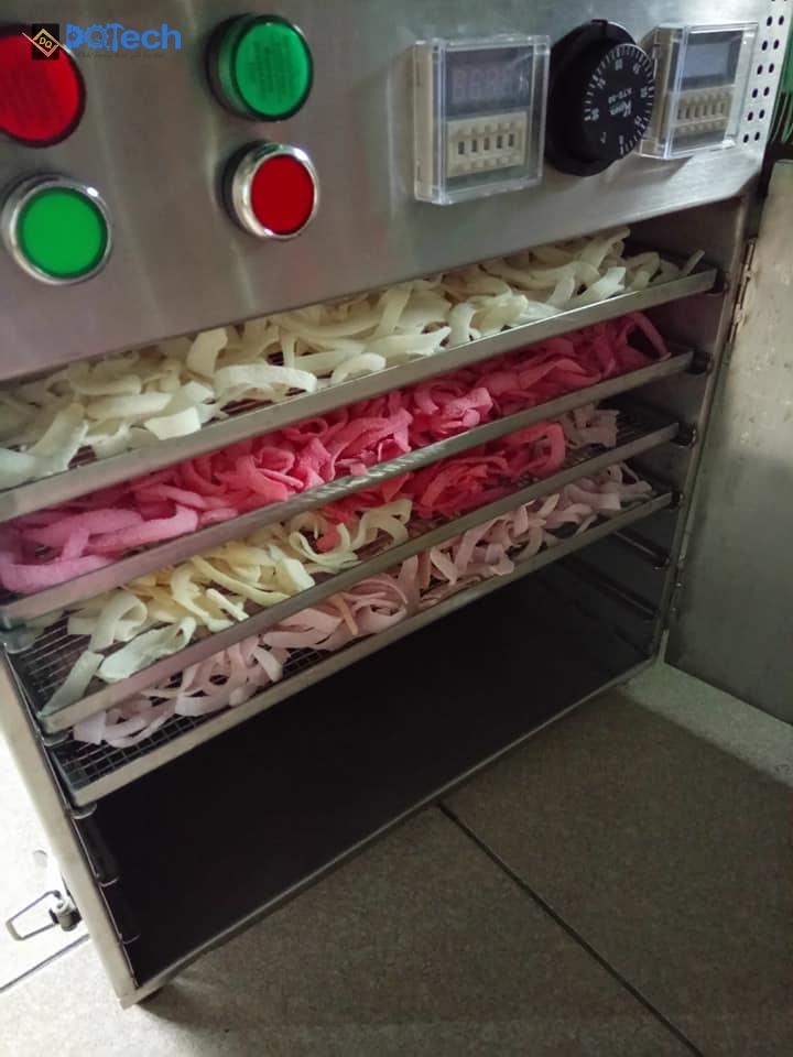 Sấy mứt dừa bằng máy sấy đa năng Sấy mứt dừa bằng máy sấy đa năng