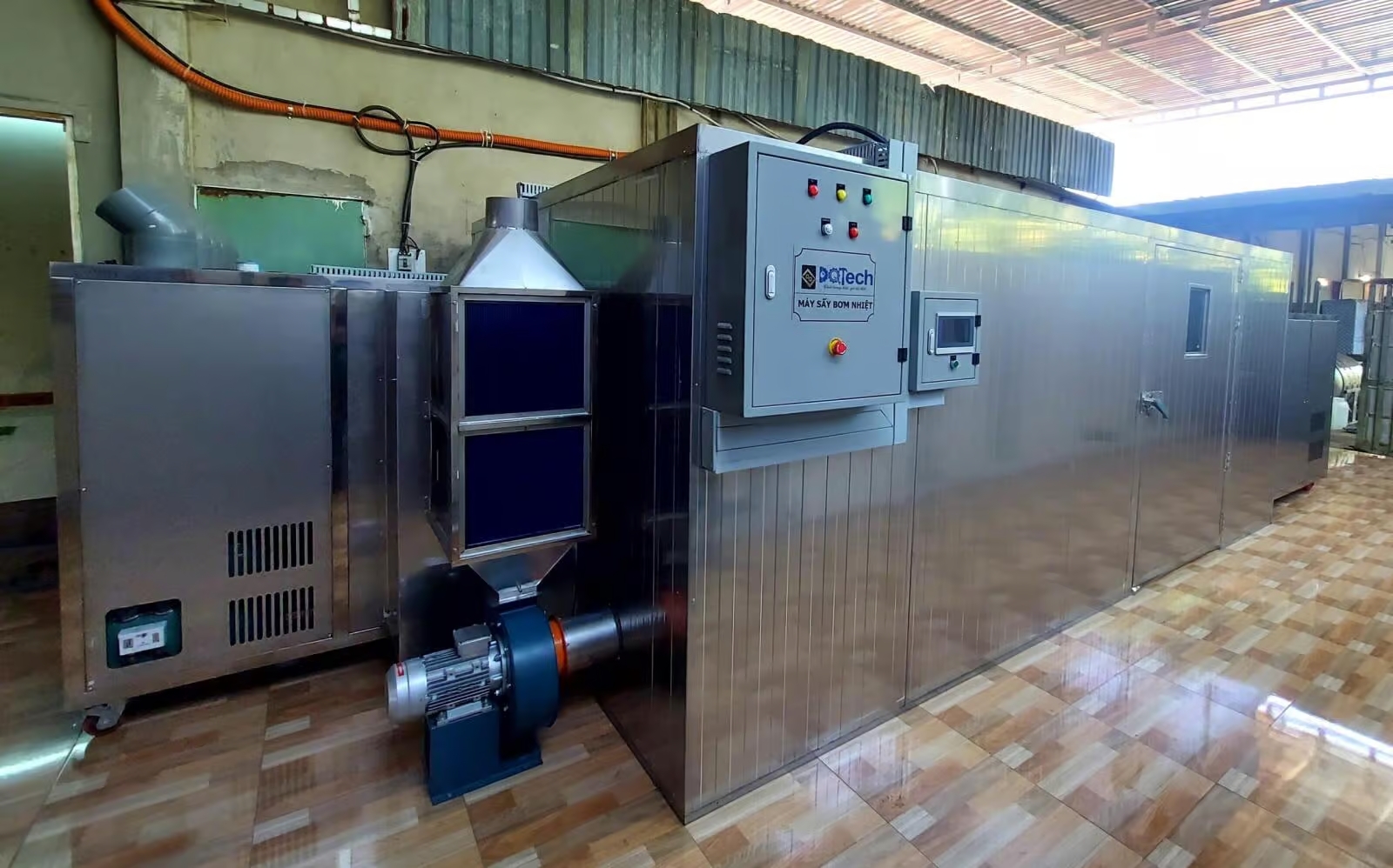 Máy sấy bơm nhiệt BN153 DQTech Máy sấy bơm nhiệt BN153 DQTech